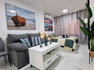 Unique opportunity! Completely renovated studio close to Puerto Marina