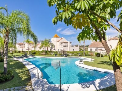 Fantastique maison de ville avec vue sur la mer à Paraíso Hills, Estepona