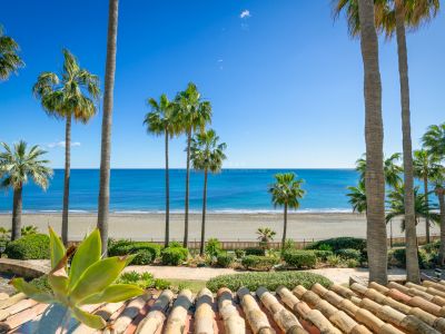 Appartement for sale in Dominion Beach, Estepona Est