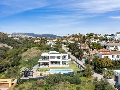 Villa contemporánea de nueva construcción en La Alqueria, Benahavis