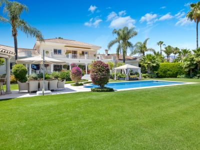 Magnífica villa recién reformada en la exclusiva zona de La Cerquilla, Nueva Andalucia, Marbella
