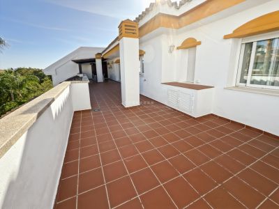 Magnífico ático situado en Nueva Andalucía
