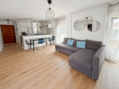 Precioso ático dúplex a 7 minutos andando de la playa en Elviria