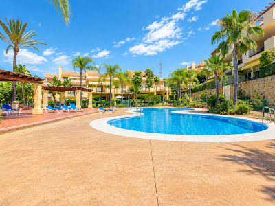 Espectacular casa adosada de lujo en el corazón del Valle del Golf, Nueva Andalucía, Marbella
