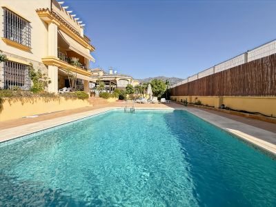Villa a poca distancia andando de Fuengirola