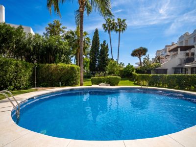 Exclusiva casa adosada de lujo en plena Milla de Oro de Marbella