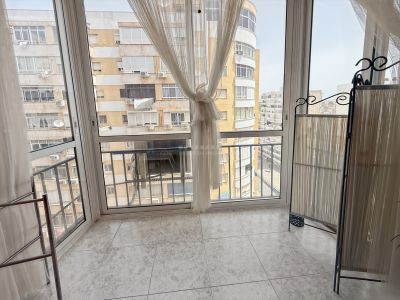 Estudio muy céntrico en Torremolinos con vistas al mar