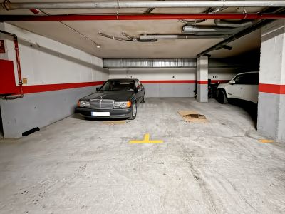 Se venden 2 plazas de parking juntas en Santangelo Norte – Benalmádena