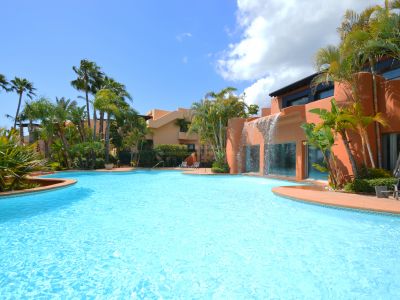 Precioso ático en Mansion Club, con vistas panorámicas al mar y zonas comunes, mejor ubicación del complejo, Marbella Golden Mile.