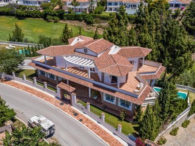 Villa en venta en El Chaparral, Mijas Costa