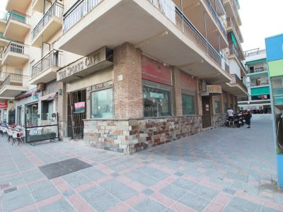 Bar en Fuengirola Puerto, Fuengirola