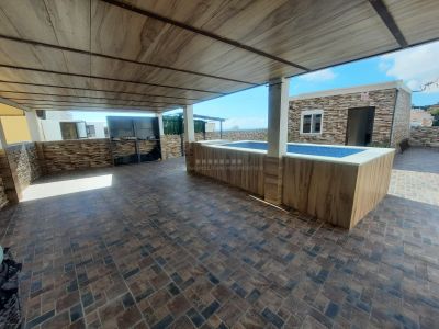 Oportunidad para inversores! Edificio sin terminar en el centro de Arroyo de la Miel