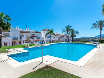 Estupenda casa adosada para reformar en Last Green, Nueva Andalucía, Marbella