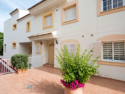 Fantástica casa adosada en el valle del golf, El Alcornoque, Nueva Andalucía, Marbella