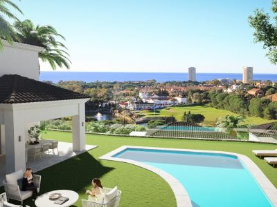 Semi Detached Villa in Elviria, Marbella