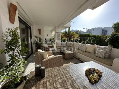 Ground Floor Apartment in La Isla, Marbella