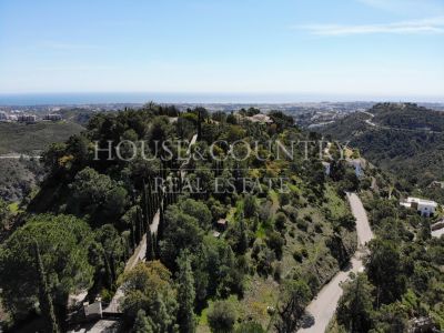 Plot in El Madroñal, Benahavis