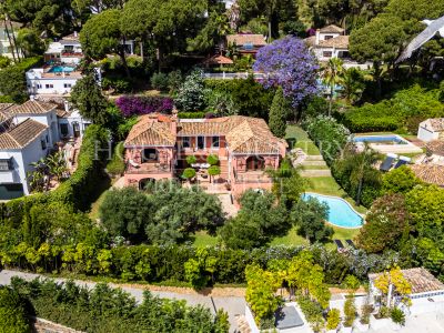 Villa in Las Brisas, Marbella