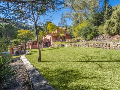 Villa in Benahavis