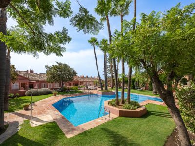 Duplex in Monte Halcones, Benahavis