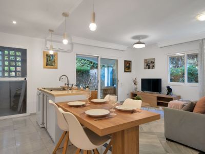 Flat in La Carolina, Marbella