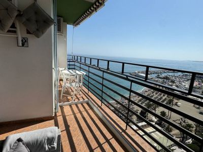 Flat in Playa Bajadilla - Puertos, Marbella