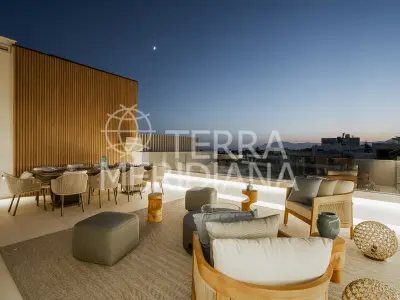 Villa in Las Chapas, Marbella