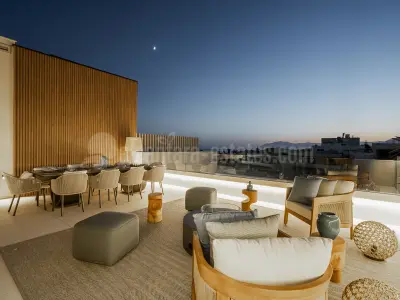 Villa in Las Chapas, Marbella