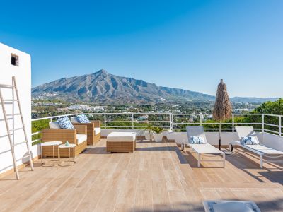 Duplex Penthouse in Nueva Andalucia, Marbella