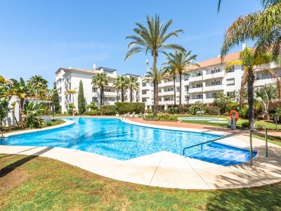 Apartamento en Nueva Andalucia, Marbella
