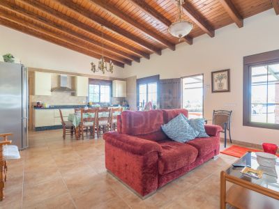 Villa in Estepona