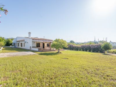 Villa in Estepona