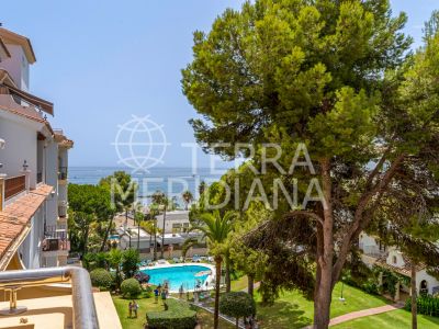 Duplex Penthouse in Andalucia del Mar, Marbella