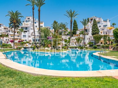 Apartment in Aldea Blanca, Marbella