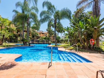 Duplex Penthouse in El Campanario, Estepona