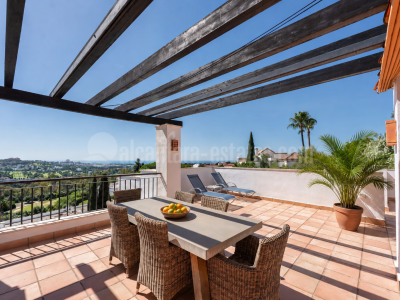 Duplex Penthouse in La Quinta Suites, Benahavis