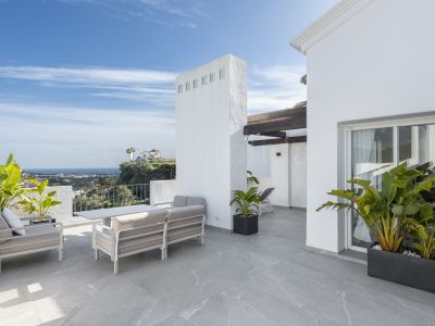 Atico Duplex en Altos de La Quinta, Benahavis