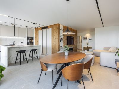 Atico Duplex en Altos de La Quinta, Benahavis