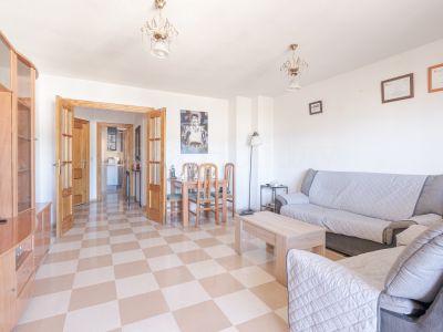 Apartment in Estepona Town, Estepona