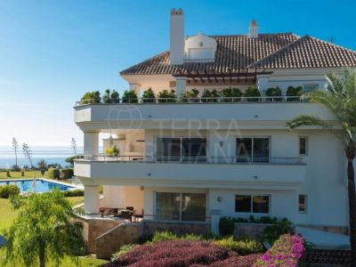 Apartment in New Golden Mile, Estepona