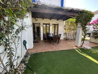 Ground Floor Apartment in Benamara, Estepona