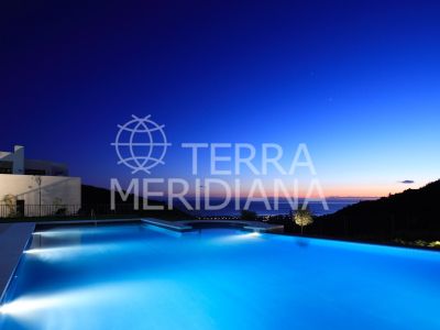 Penthouse in Los Altos de los Monteros, Marbella