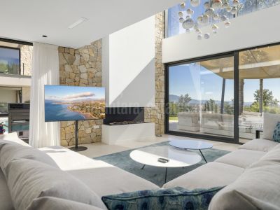 Villa in La Alqueria, Benahavis