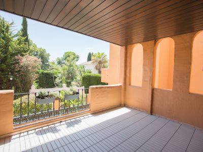 Apartamento en Paraiso Barronal, Estepona