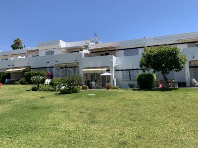 Apartamento Planta Baja en Nueva Andalucia, Marbella