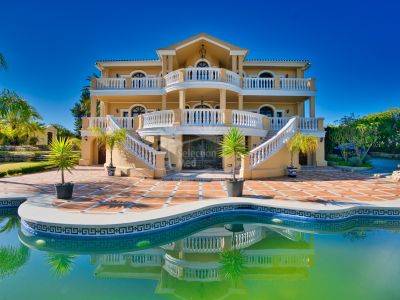Villa en New Golden Mile, Estepona