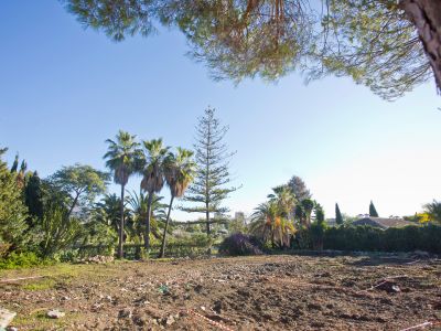 Plot in Nueva Andalucia, Marbella