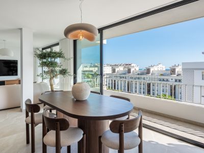Penthouse in Playa de la Fontanilla, Marbella