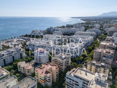 Penthouse in Playa de la Fontanilla, Marbella