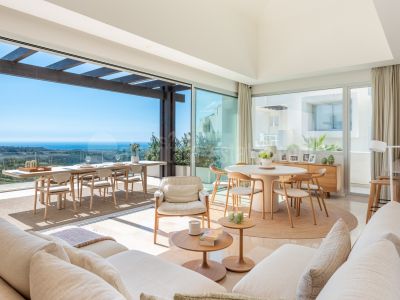 Penthouse in Marbella Club Hills, Benahavis
